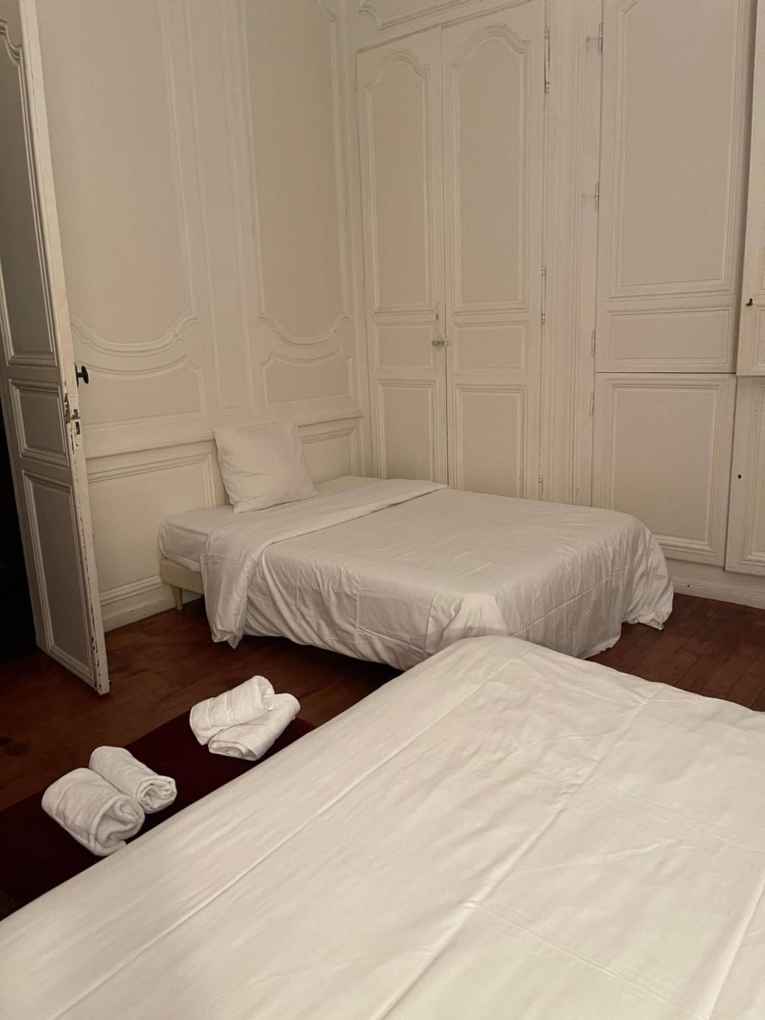 T2 Devise Center Apartment *